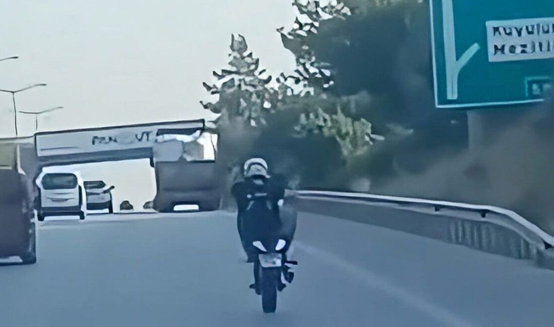 Mersin’de, otoyolda tek teker üzerinde akrobatik hareketler yapan sürücüye ciddi