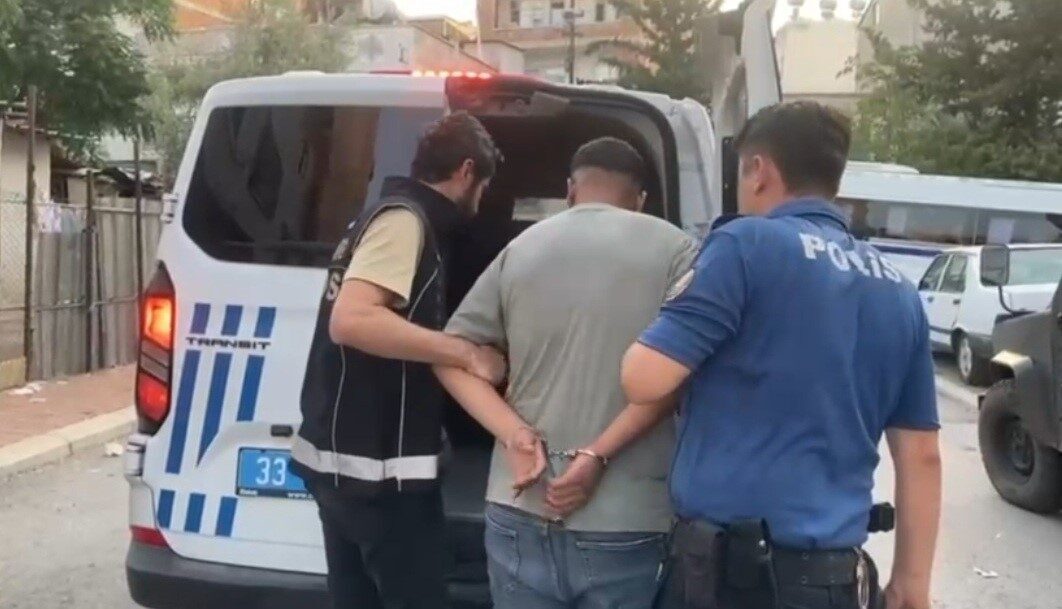 Mersin’de uyuşturucu madde kullanımı ve bulundurulmasına yönelik düzenlenen operasyonda 42