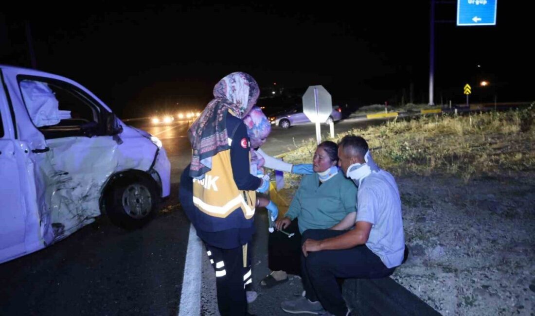 Nevşehir’de meydana gelen trafik kazasında minibüs ile hafif ticari aracın