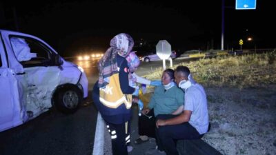 Nevşehir’de meydana gelen trafik kazasında minibüs ile hafif ticari aracın