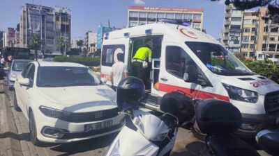 Aydın’ın Efeler ilçesinde meydana gelen bir trafik kazasında, motosiklet sürücüsü