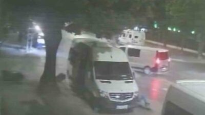 Adapazarı ilçesinde meydana gelen bir trafik kazasında iki motosiklet sürücüsü