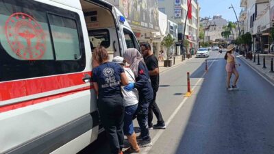 Manavgat ilçesinde meydana gelen bir olayda, motosikletin çarptığı yayadan sonra