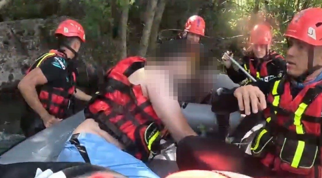 Tunceli ilinde Munzur Çayı’nda boğulma tehlikesi geçiren bir kişi, bölgede
