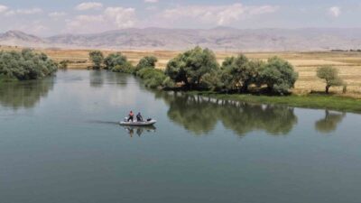 Muş’ta Murat Nehri’ne düşen ve kaybolan 10 yaşındaki Berat Karakaya’nın