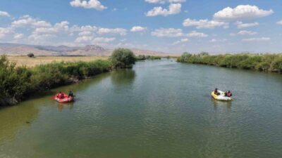Muş’ta Murat Nehri’ne düşen 10 yaşındaki Berat Karakaya’nın bulunması için
