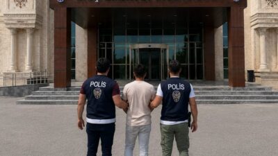 Muş Emniyet Müdürlüğü Asayiş Şube Müdürlüğü ekipleri, aranan kişilerin yakalanmasına