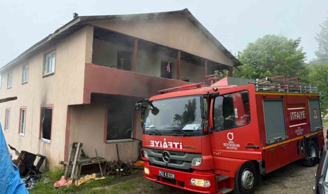 Ordu’nun Ulubey ilçesinde bulunan 2 katlı bir evde meydana gelen