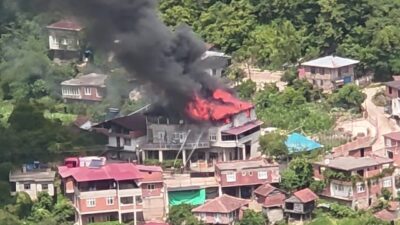 Ünye ilçesinde bulunan 3 katlı bir binada çıkan yangında bir
