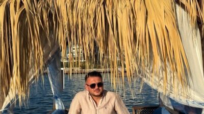 Kuşadası ilçesinde iş ortağı tarafından silahla vurulan 27 yaşındaki Abdulkadir
