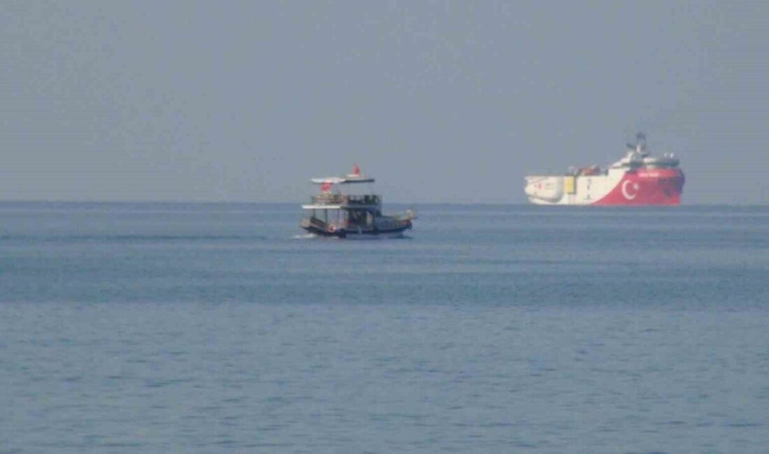 Türkiye’nin milli imkanlarla inşa edilen Oruç Reis Sismik Araştırma Gemisi,