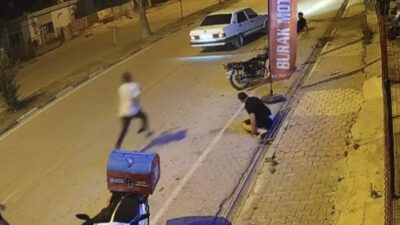 Düziçi ilçesinde yaşanan olayda, bir sürücünün otomobiliyle çarptığı 4 kişiye