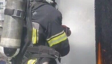 Osmaniye’de Rahime Hatun Mahallesi’nde meydana gelen olayda, bir evin damında
