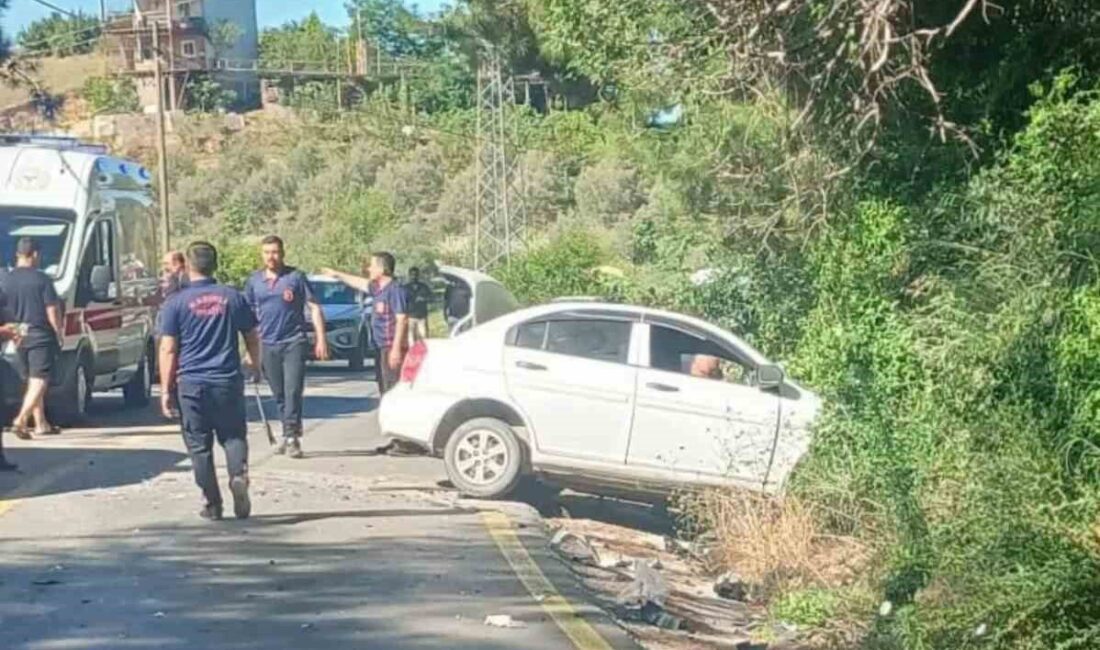 Kadirli ilçesinde meydana gelen trafik kazasında otomobil ile tır çarpıştı;