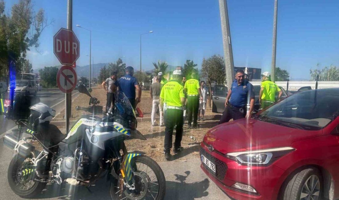 Aydın’ın Efeler ilçesinde meydana gelen bir trafik kazasında, bir aracın