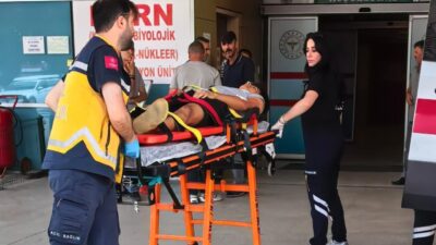 İnegöl ilçesinde yaşanan trafik kazasında bir bisikletli çocuk otomobille çarpışarak