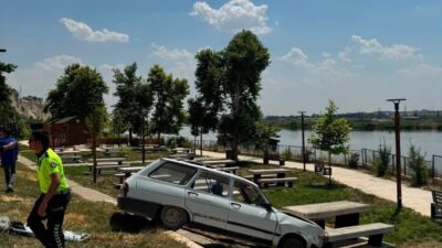Birecik ilçesinde meydana gelen trafik kazasında bir kişi yaralandı. Kaza,