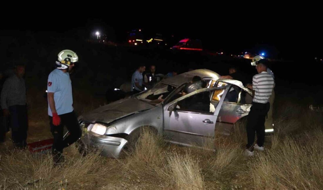 Karaman’da meydana gelen trafik kazasında bir otomobilin yoldan çıkarak şarampole