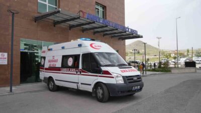Niğde’nin Bor ilçesinde bir trafik kazası sonucunda motosiklet sürücüsü hayatını