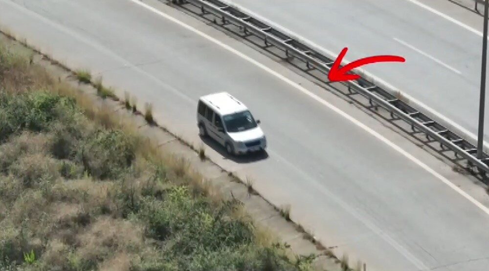 Hatay’da jandarma ekipleri, trafik güvenliğini sağlamak için yürüttükleri denetimler kapsamında