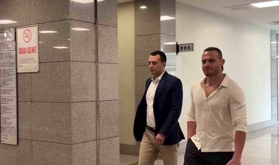 Oyuncu Kerem Bürsin’in “Ahbaplar Suç Örgütü” soruşturması kapsamında verdiği ifade