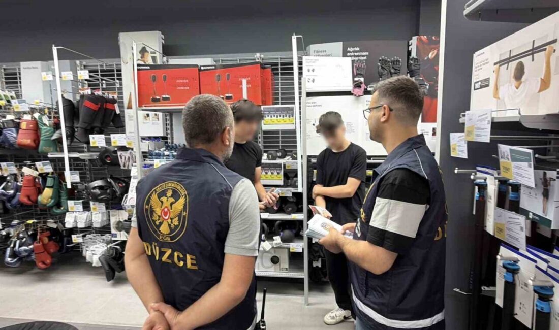 Düzce İl Emniyet Müdürlüğü Asayiş Şube Müdürlüğü ekipleri, gençlere banka