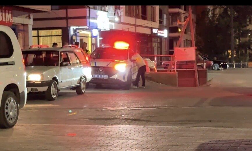 Eskişehir’de dün gece yaşanan olayda, polisin “dur” uyarısına uymayarak kaçan