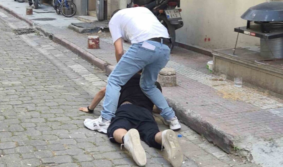 Samsun Emniyet Müdürlüğü Asayiş Şube Müdürlüğü ekipleri, şüpheli davranışları nedeniyle