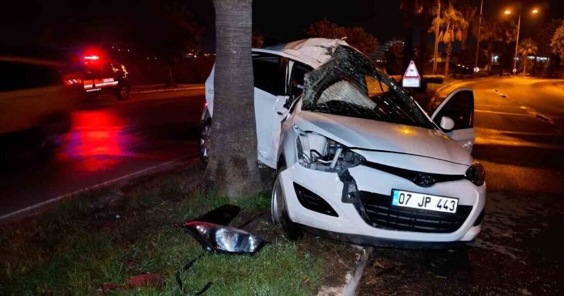 Manavgat ilçesinde meydana gelen trafik kazasında bir sürücü yaralandı. Kazanın,