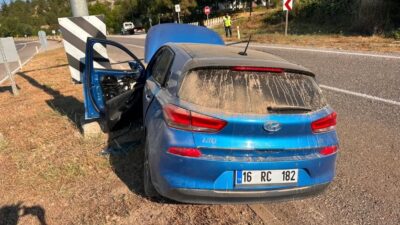 Karabük’ün Safranbolu ilçesinde bir otomobil, Karabük-Kastamonu kara yolu Toprakcuma köyü