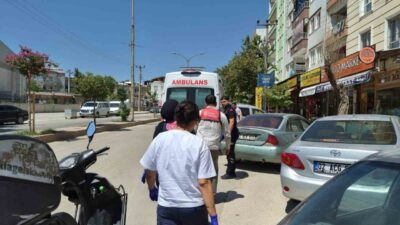 Adıyaman’da bir motosiklet sürücüsünün, rögar kapağı çevresindeki çukur nedeniyle motosikletin