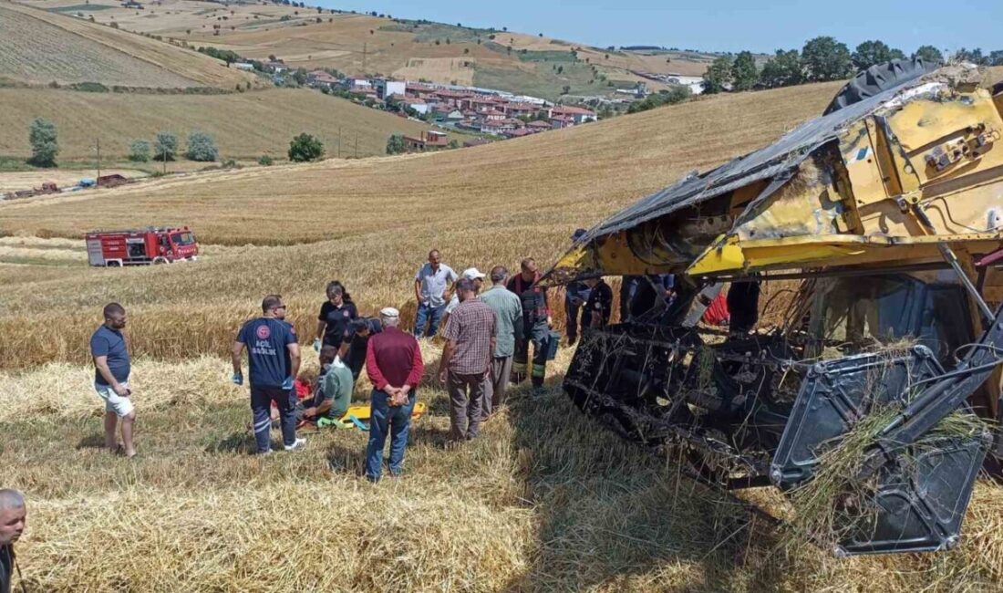 Samsun’un Havza ilçesinde bir tarla kazasında biçerdöver devrildi ve operatörü