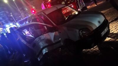 Samsun’un Çarşamba ilçesinde meydana gelen trafik kazasında hafif ticari araç