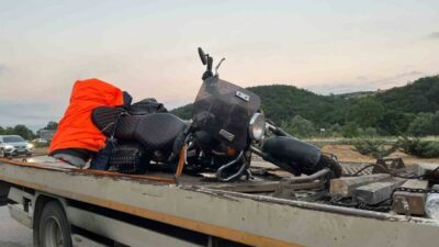 Samsun’un Kavak ilçesinde meydana gelen bir trafik kazasında, yola aniden
