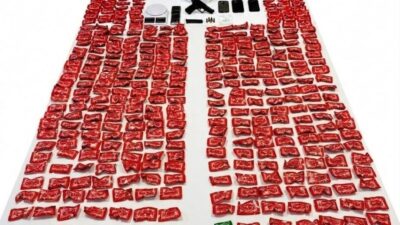 Sancaktepe İlçe Emniyet Müdürlüğü ekipleri, uyuşturucu ticaretine yönelik operasyonlar kapsamında