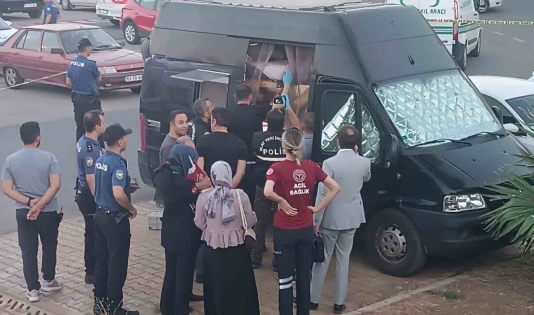Şanlıurfa ilinin en büyük alışveriş merkezi olan Piazza AVM’nin otoparkında
