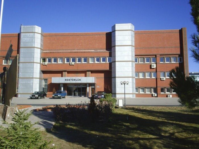 Süleyman Demirel Üniversitesi (SDÜ) Tıp Fakültesi’nde dönem 3 yıl sonu