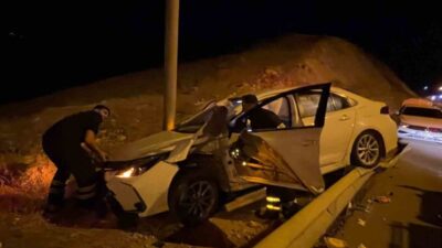 Siirt’te meydana gelen bir kaza sonucunda sürücüsünün kontrolünü kaybettiği araç