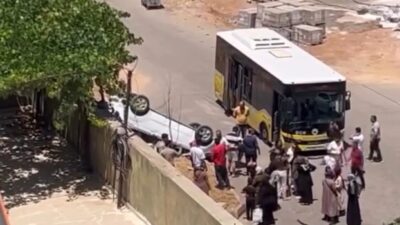 Siirt’te meydana gelen trafik kazasında, Afetevler Mahallesi’nde belediye otobüsü ile