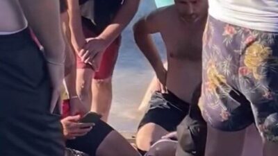 Şile’de, Akçakese Plajı’nda denizde boğulma tehlikesi geçiren 5-6 yaşlarındaki bir