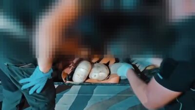 Şırnak’ın Cizre ilçesinde, İl Emniyet Müdürlüğü ekipleri tarafından durdurulan bir