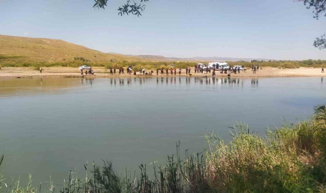 Sivas’ta serinlemek amacıyla Kızılırmak’a giren ve suya kapılan 2 mevsimlik