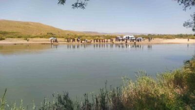 Sivas’ta serinlemek amacıyla Kızılırmak’a giren ve suya kapılan 2 mevsimlik