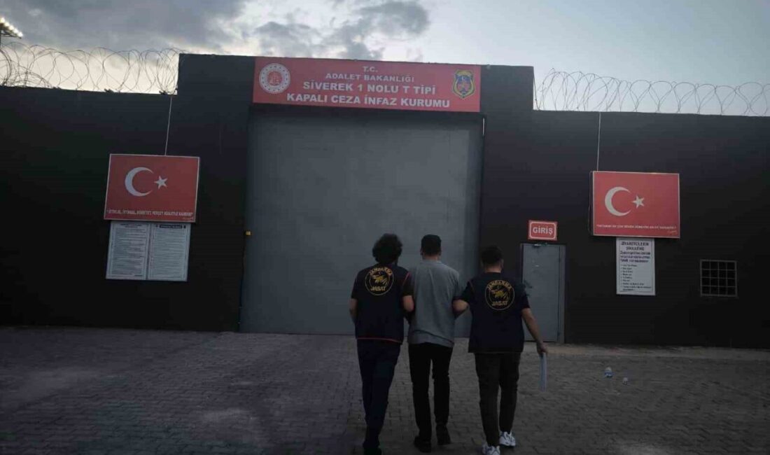 Şanlıurfa İl Jandarma Komutanlığı, aranan şahısların gözaltına alınması için yürüttüğü