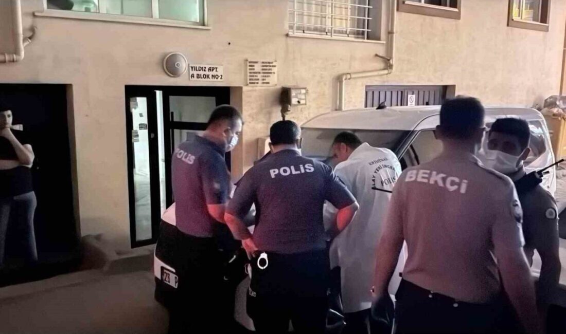 Eskişehir’de yalnız yaşayan bir yaşlı adam, evinden yayılan güçlü kokular