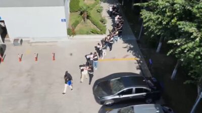Sultanbeyli’de düzenlenen operasyonda büyük miktarda uyuşturucu madde ele geçirildi ve