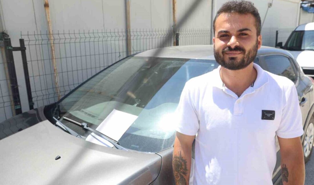 Antakya ilçesinde seyir halindeyken park halindeki bir araca çarpan sürücü