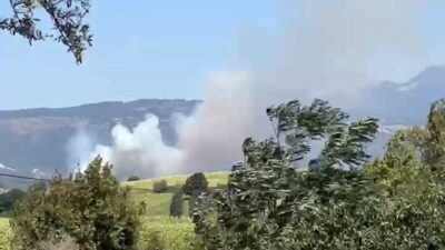 Balıkesir’in Susurluk ilçesinde kaplıca bölgesinde çıkan yangına hem karadan hem