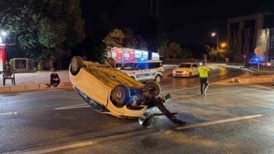 Kocasinan ilçesinde meydana gelen trafik kazasında otomobilinin takla atması sonucu