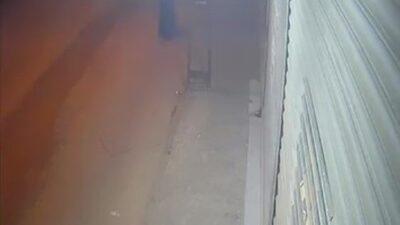 Adana’da, kadın kılığına girmek için çarşaf giyen bir şüpheli, Yüreğir
